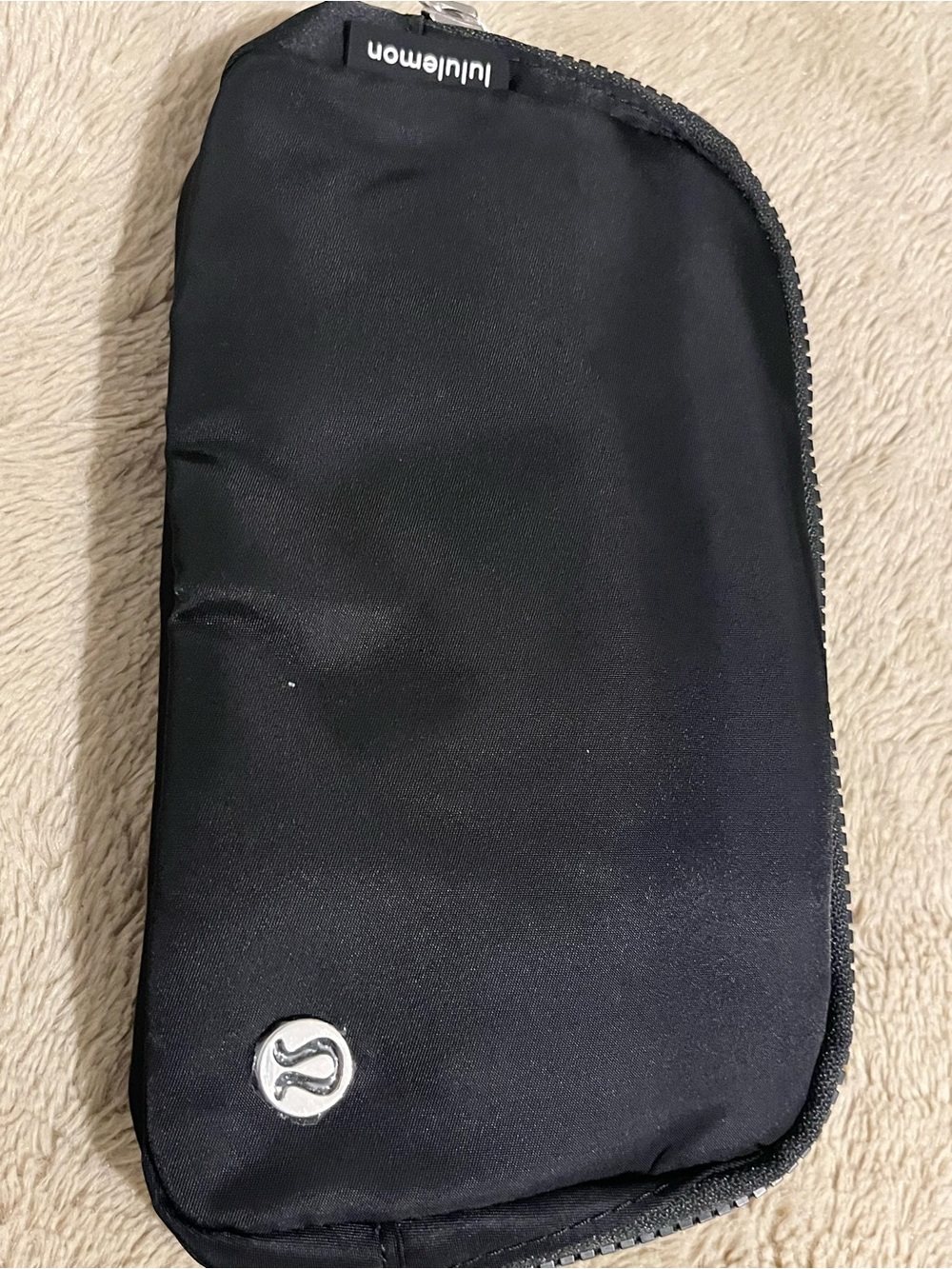 Lululemon Black belt bag Zip Pouch with Silver Logo